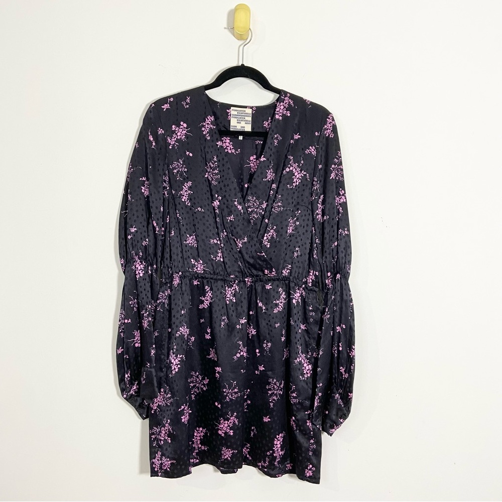 Baum Und Pferdgarten Black Floral Long Sleeve V-Neck Silk Mini Dress